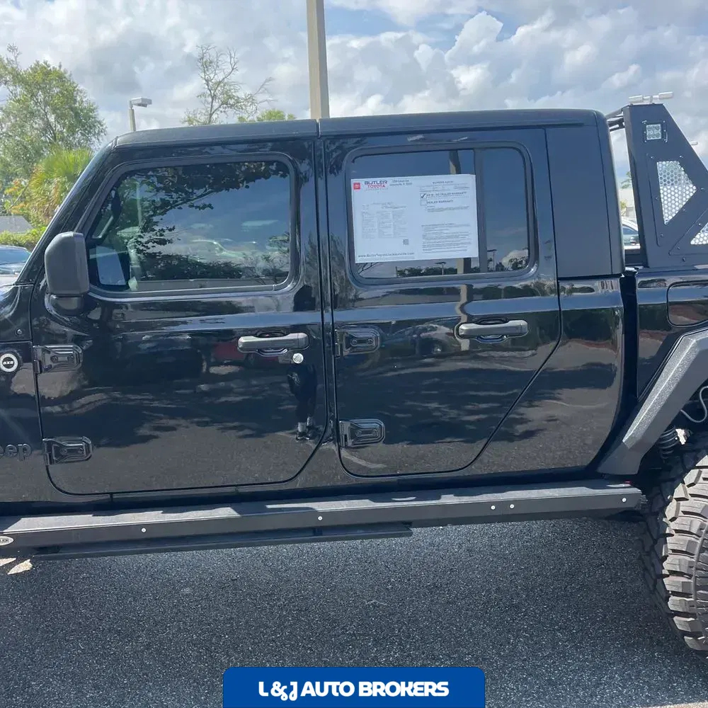 2022 Jeep Gladiator Sport S
