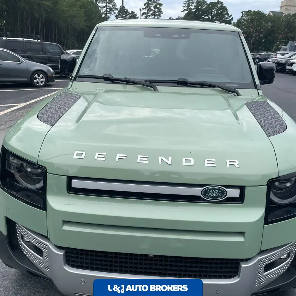 2023 Land Rover Defender 110 Standard
