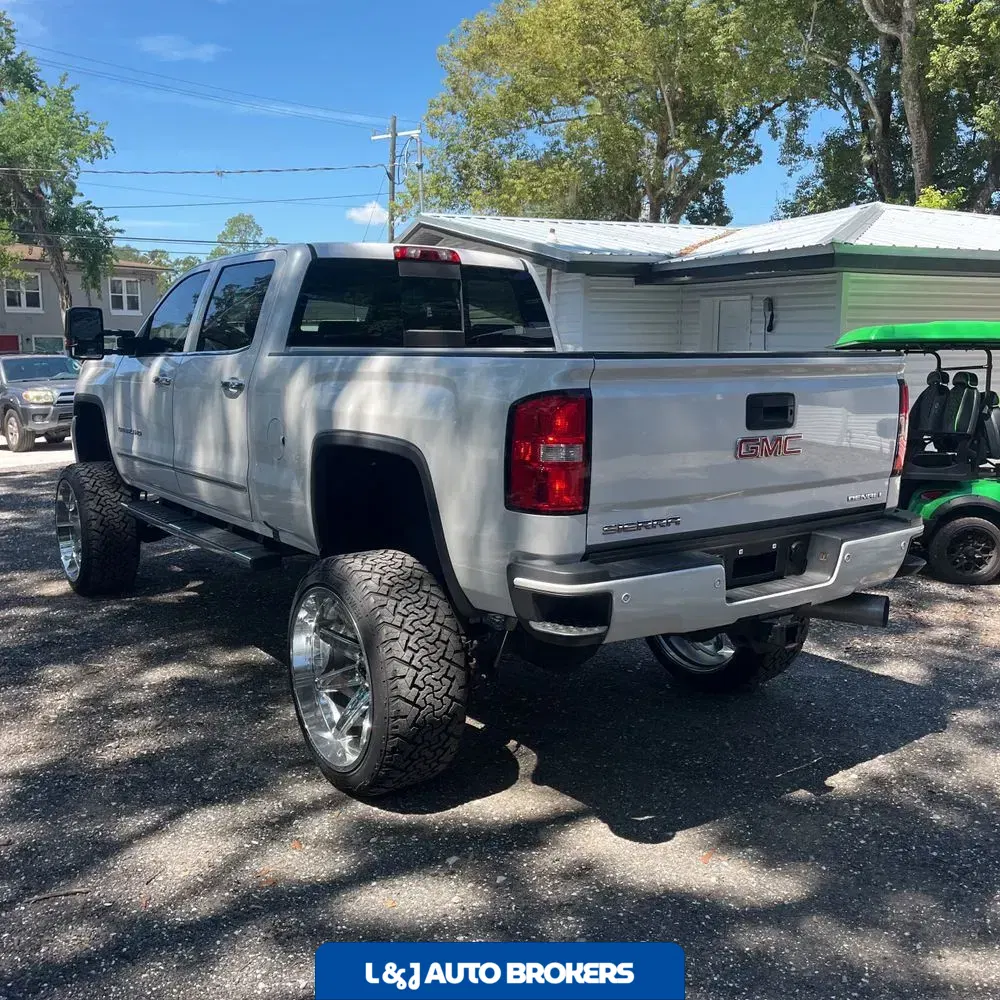2018 GMC Sierra 2500HD Denali