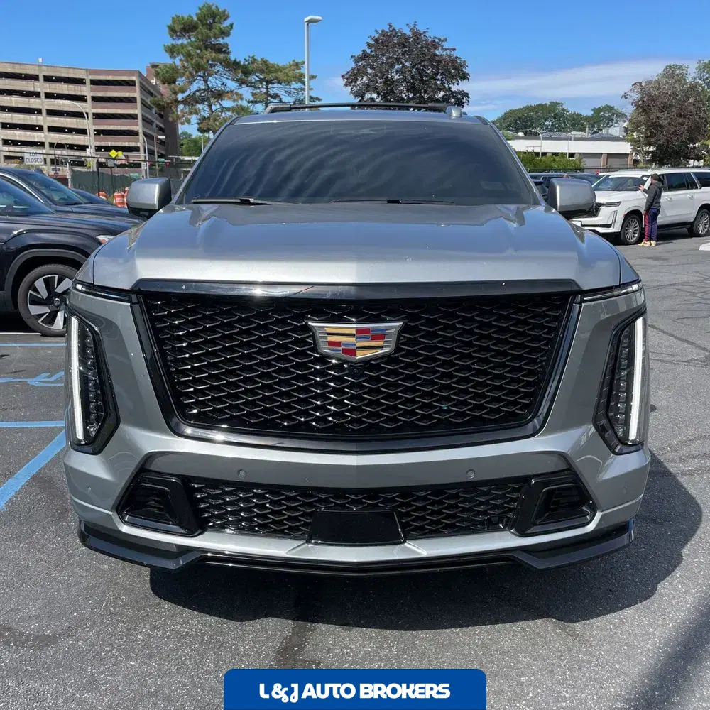 2025 Cadillac Escalade-V ESV Base