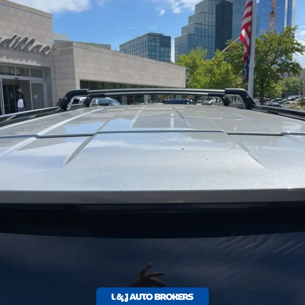 2025 Cadillac Escalade-V ESV Base