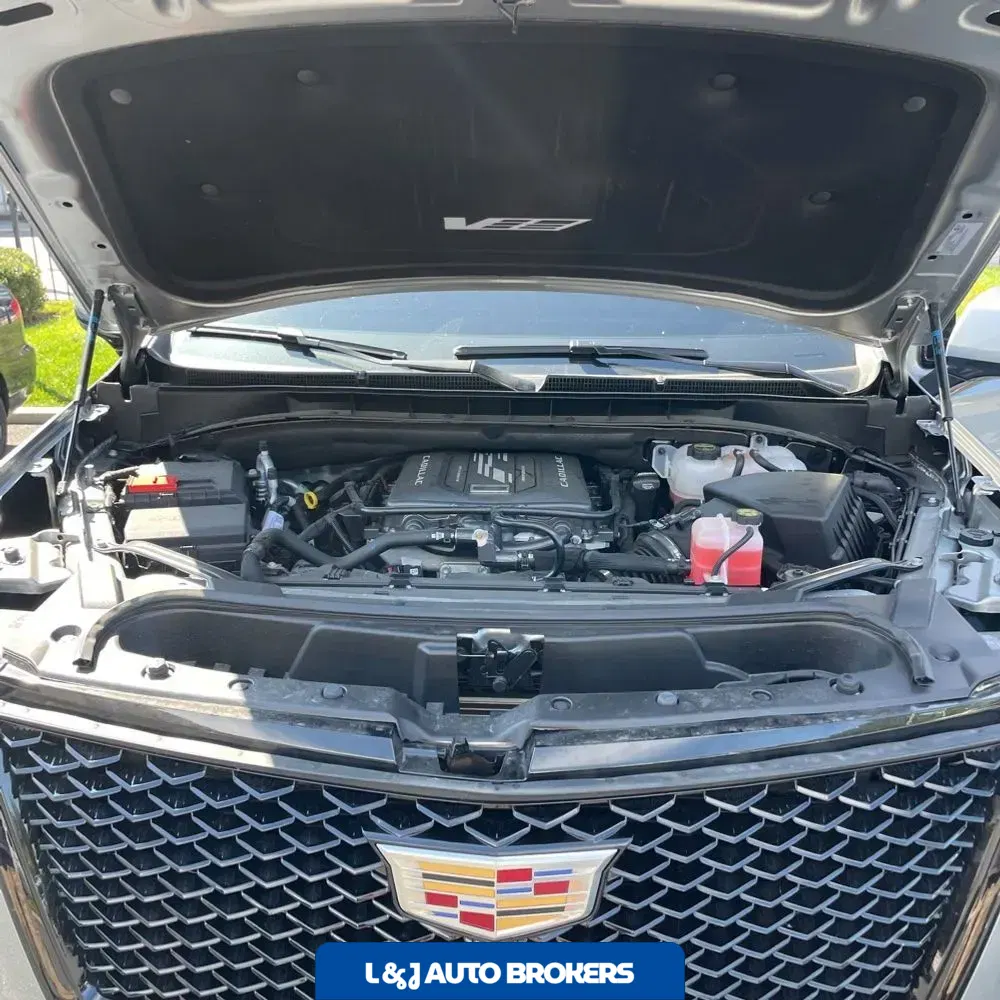 2025 Cadillac Escalade-V ESV Base
