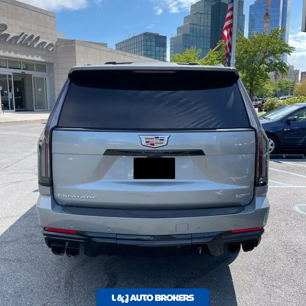 2025 Cadillac Escalade-V ESV Base