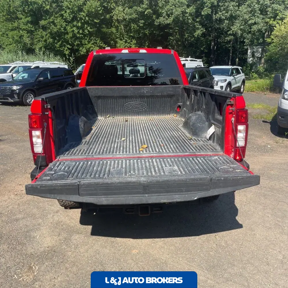 2021 Ford F-350 Super Duty Lariat