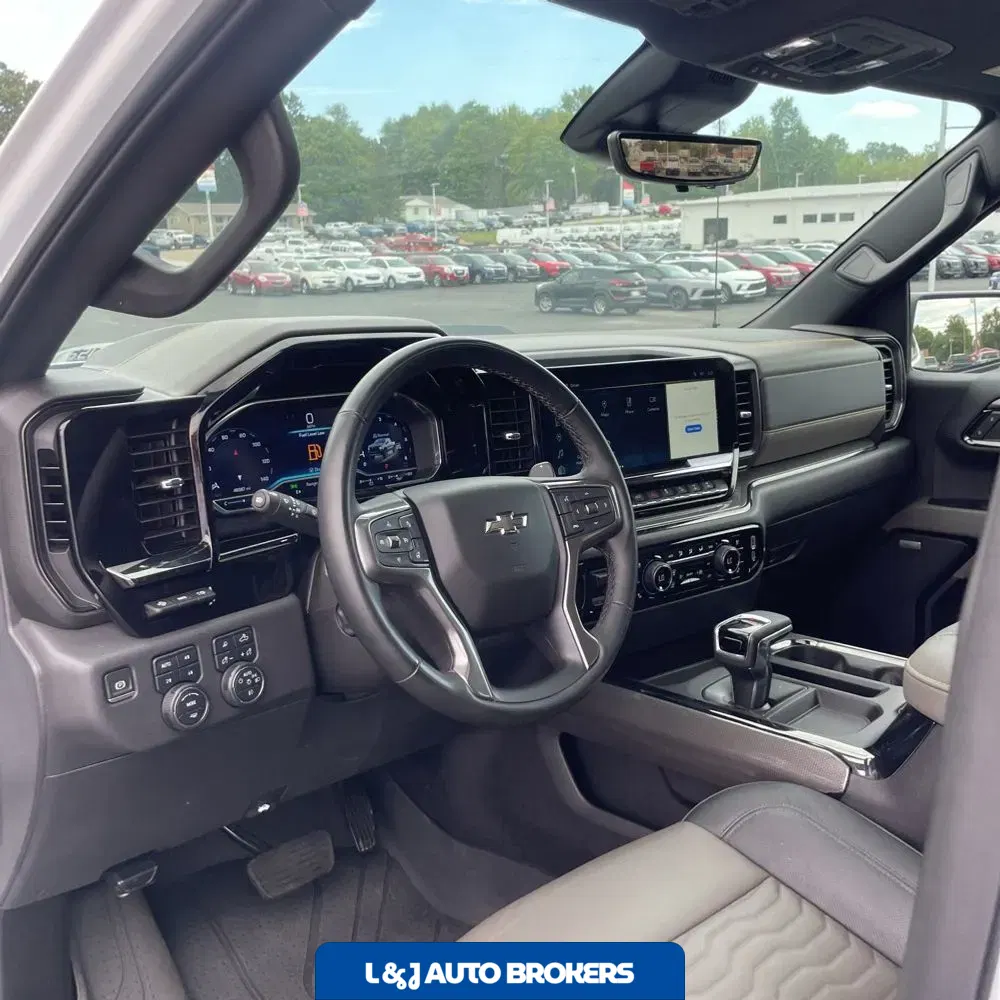 2023 Chevrolet Silverado 1500 ZR2