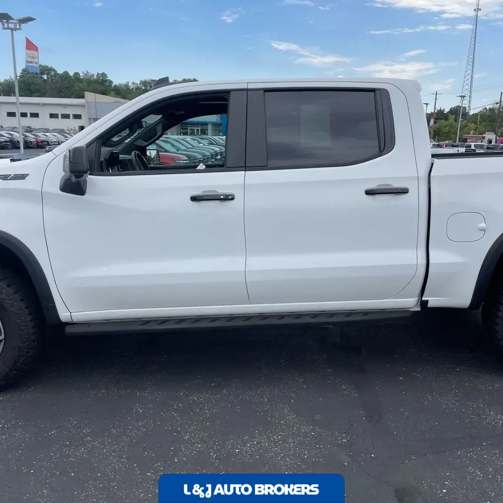 2023 Chevrolet Silverado 1500 ZR2
