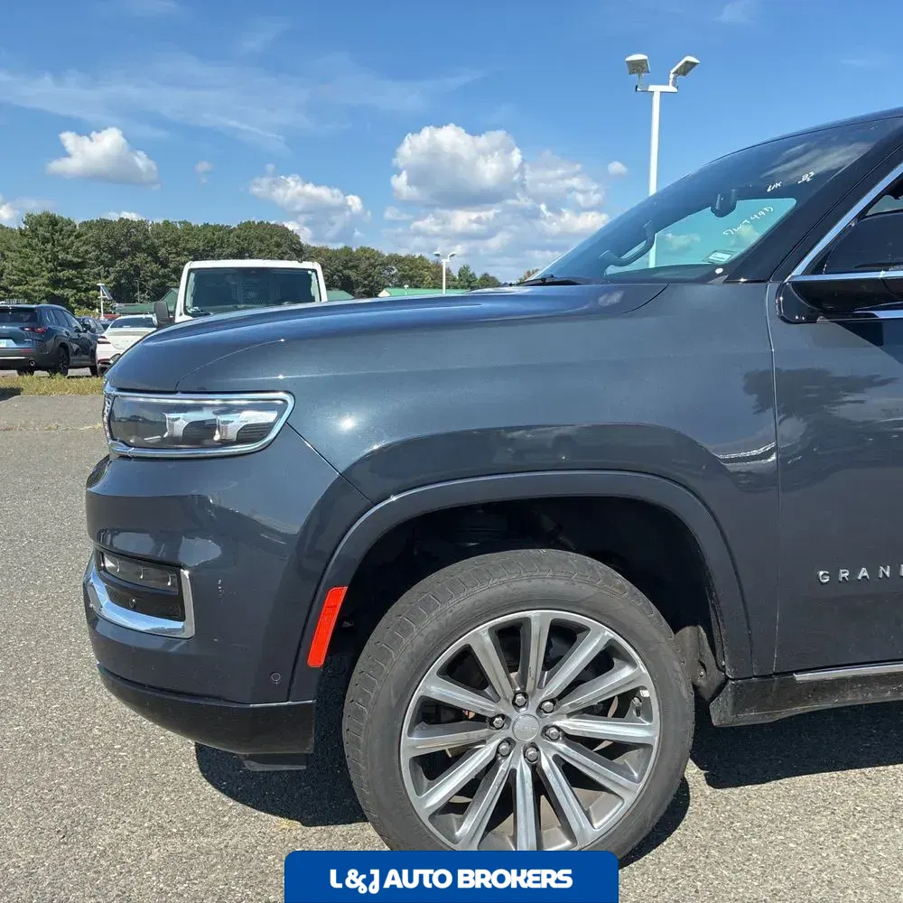 2023 Jeep Grand Wagoneer L Series II