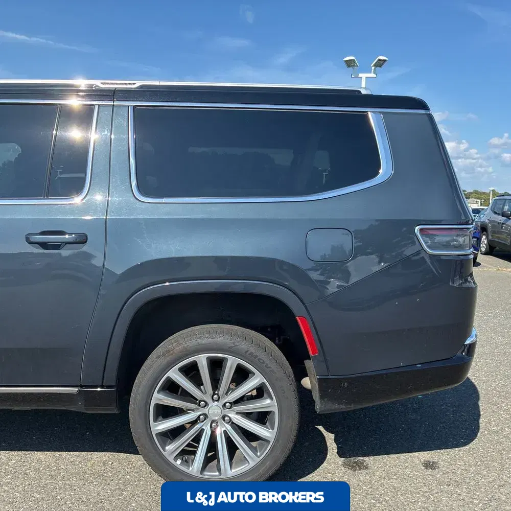2023 Jeep Grand Wagoneer L Series II