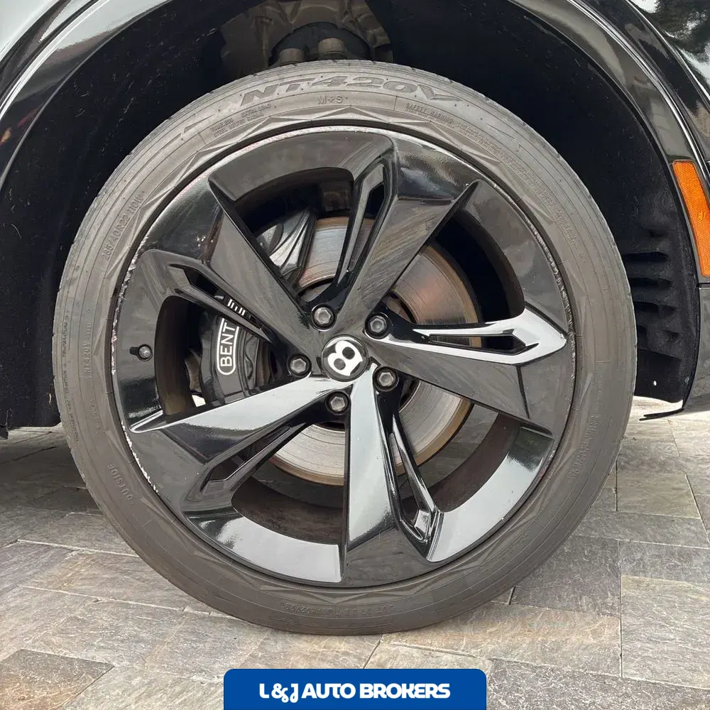 2018 Bentley Bentayga Base