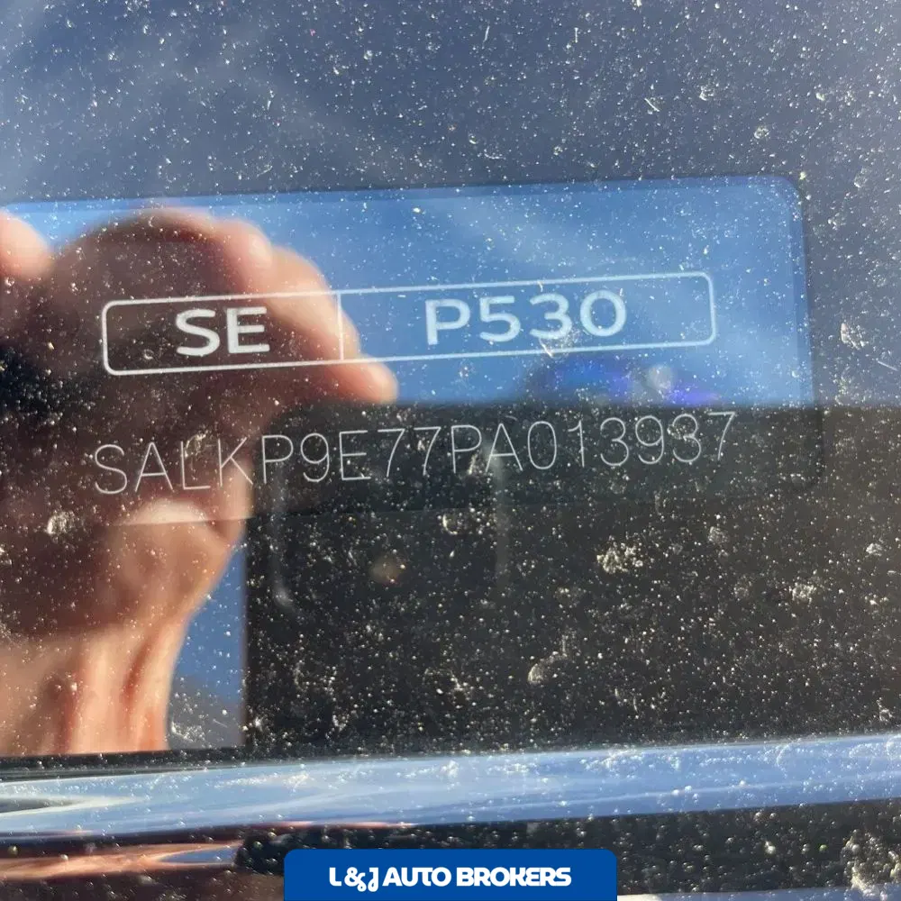 2023 Land Rover Range Rover P530 SE