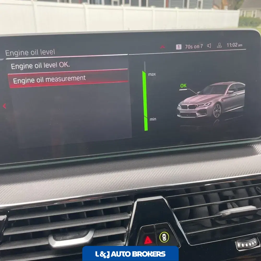 2023 BMW M5