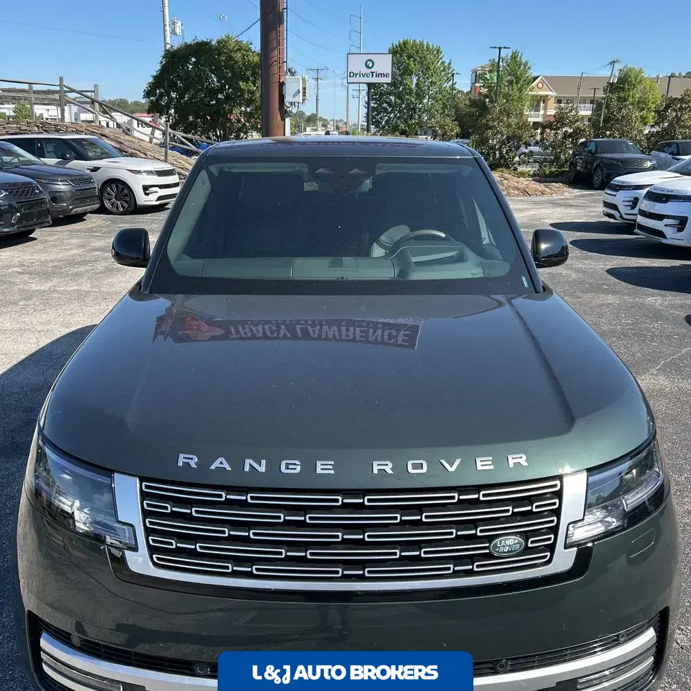 2025 Land Rover Range Rover Autobiography P530