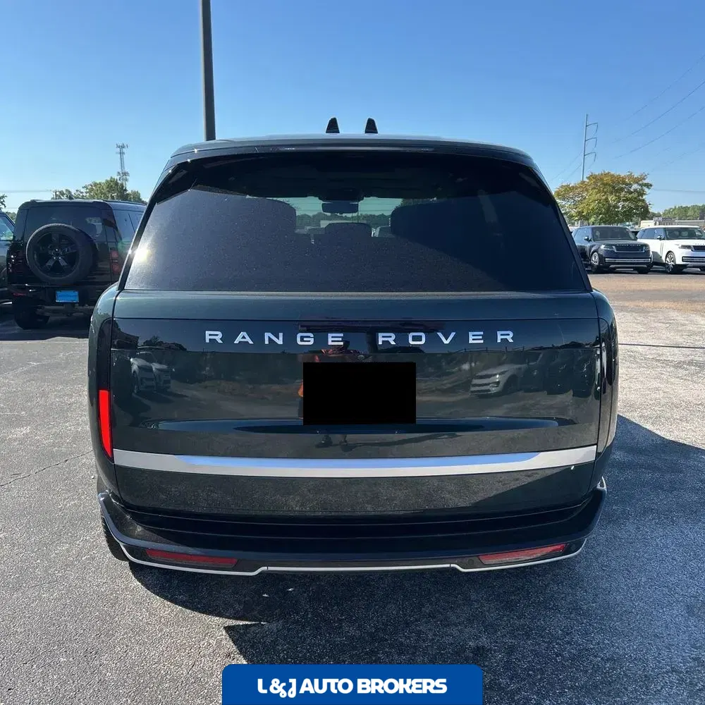 2025 Land Rover Range Rover Autobiography P530