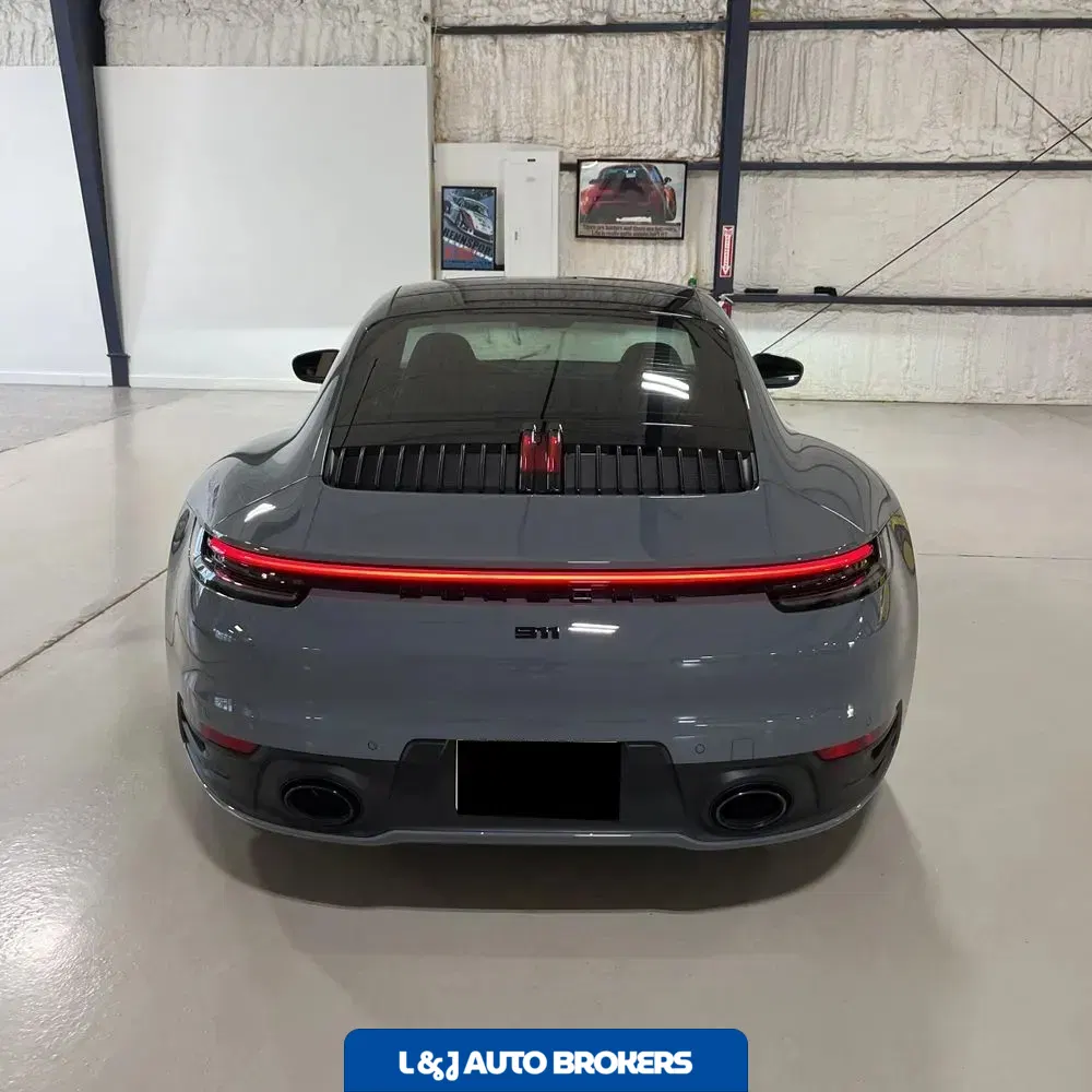2023 Porsche 911 Carrera