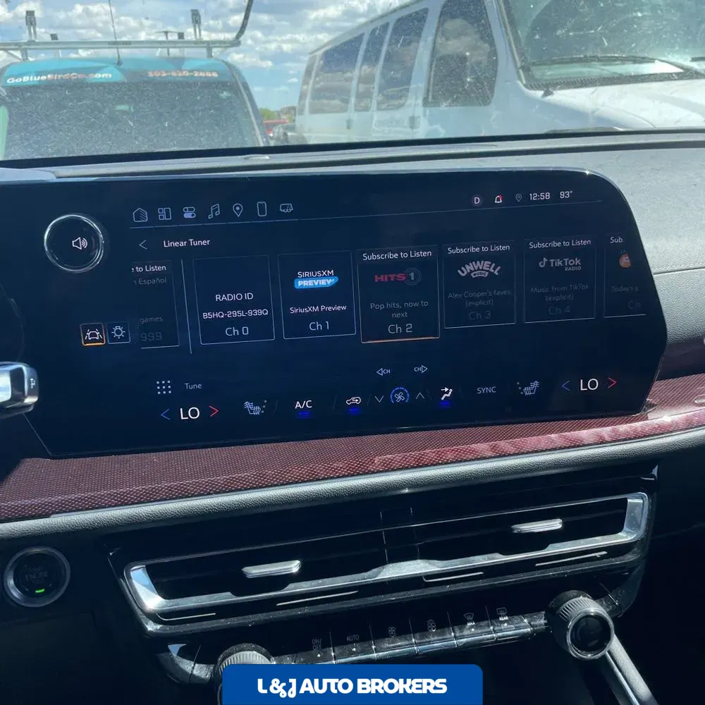 2025 Chevrolet Traverse Z71