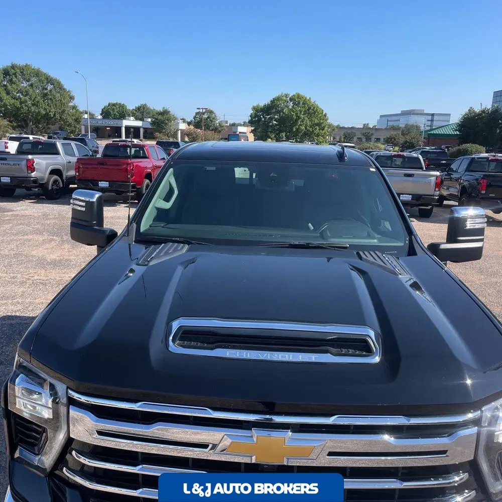 2024 Chevrolet Silverado 3500HD LTZ