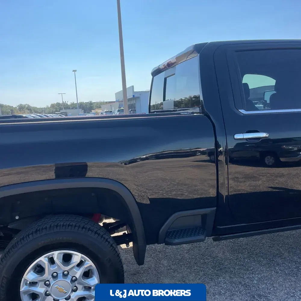2024 Chevrolet Silverado 3500HD LTZ