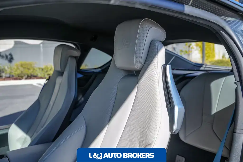2015 BMW I8 Pure Impulse World Coupe