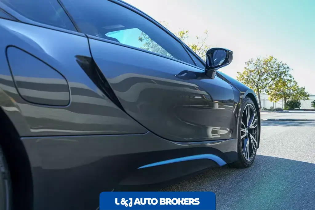 2015 BMW I8 Pure Impulse World Coupe