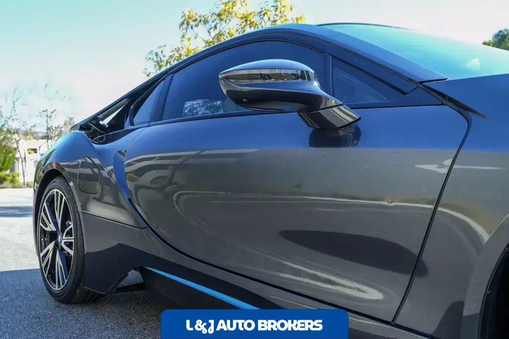2015 BMW I8 Pure Impulse World Coupe