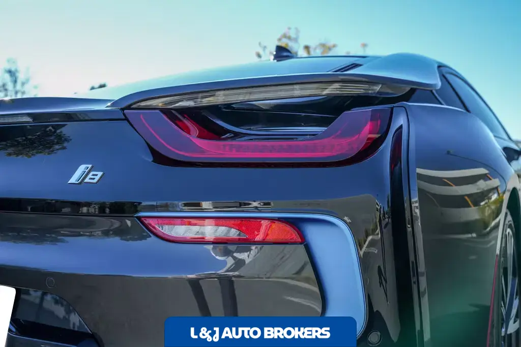 2015 BMW I8 Pure Impulse World Coupe
