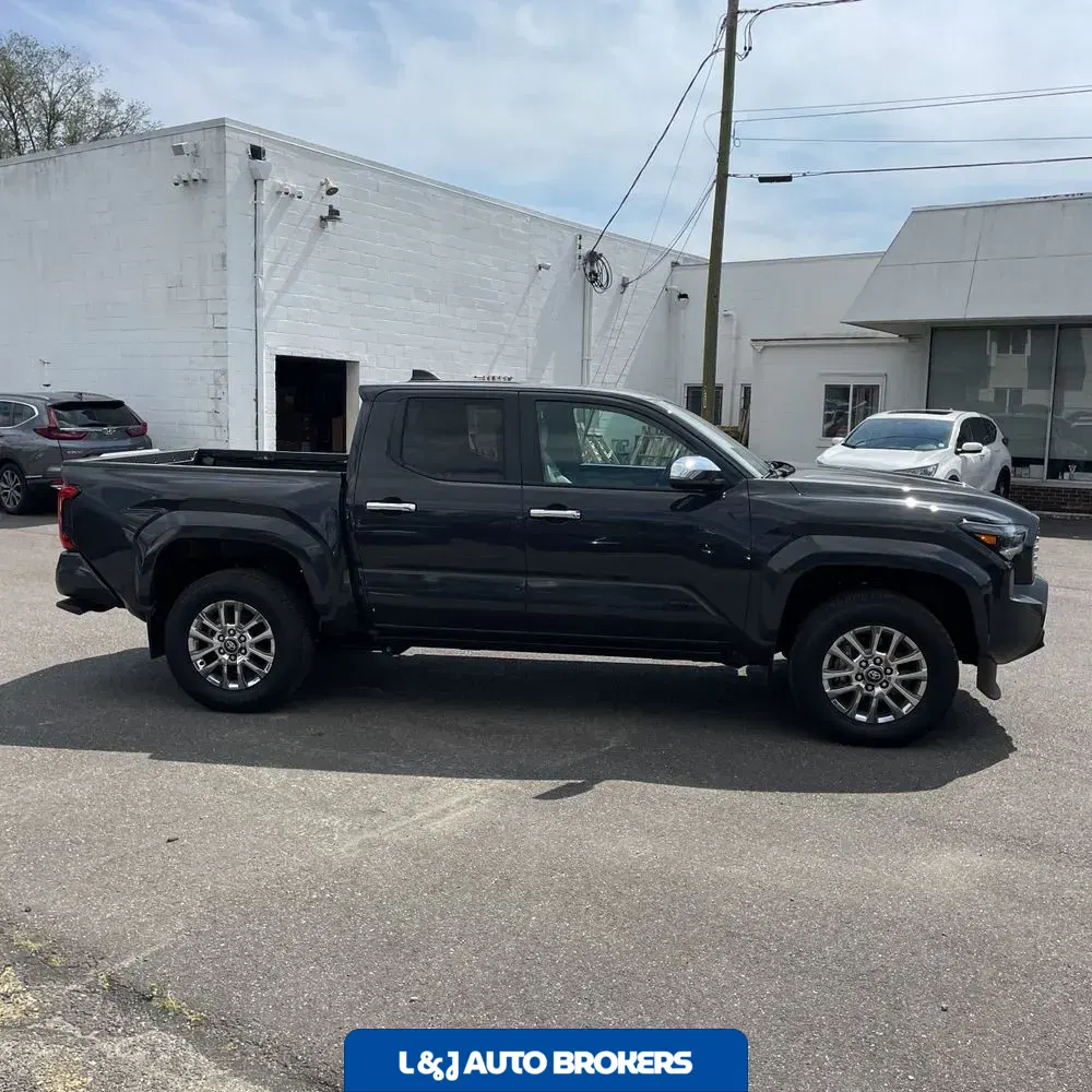 2024 Toyota Tacoma Limited