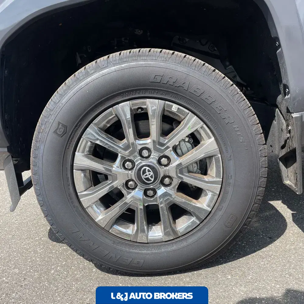 2024 Toyota Tacoma Limited