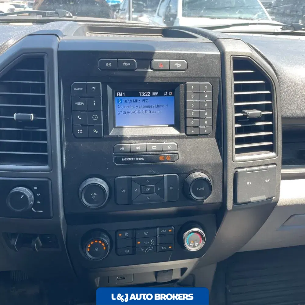 2022 Ford F-350 Super Duty XL