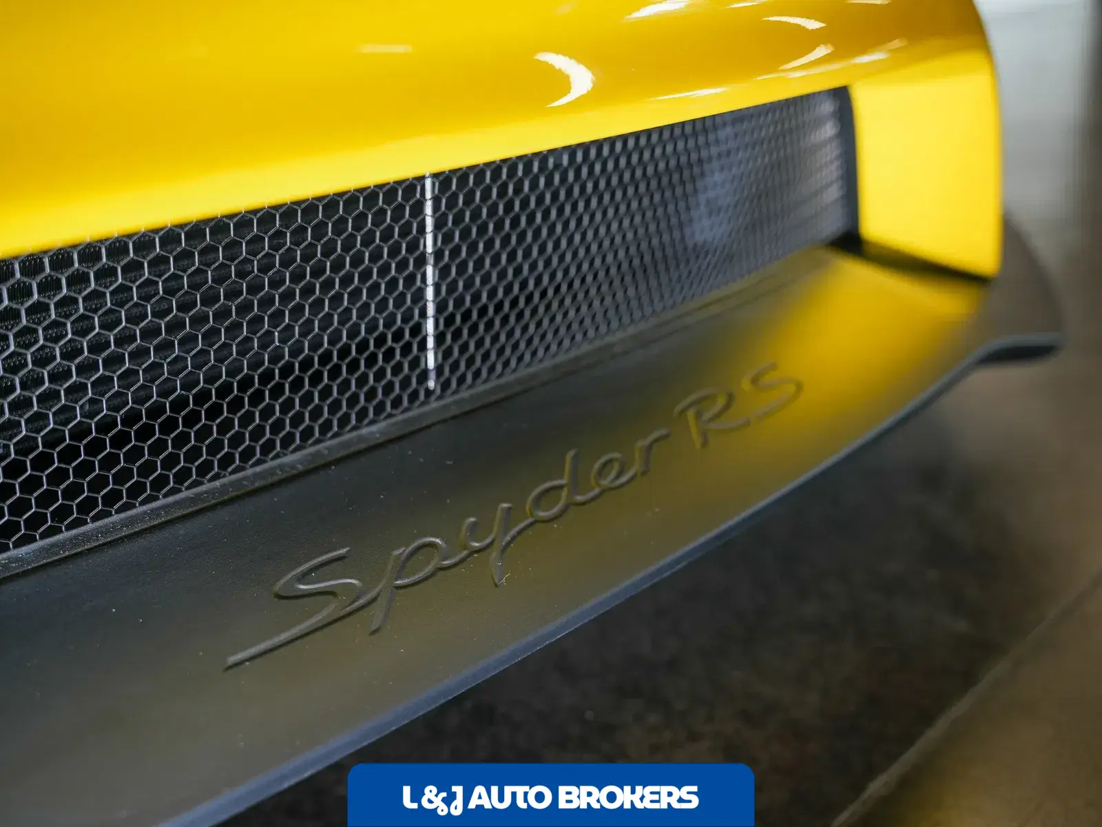 2025 Porsche 718 Spyder RS Weissach