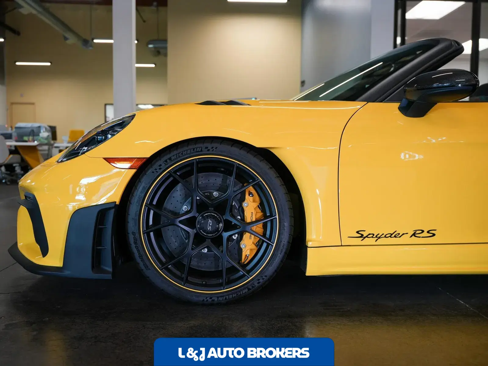 2025 Porsche 718 Spyder RS Weissach