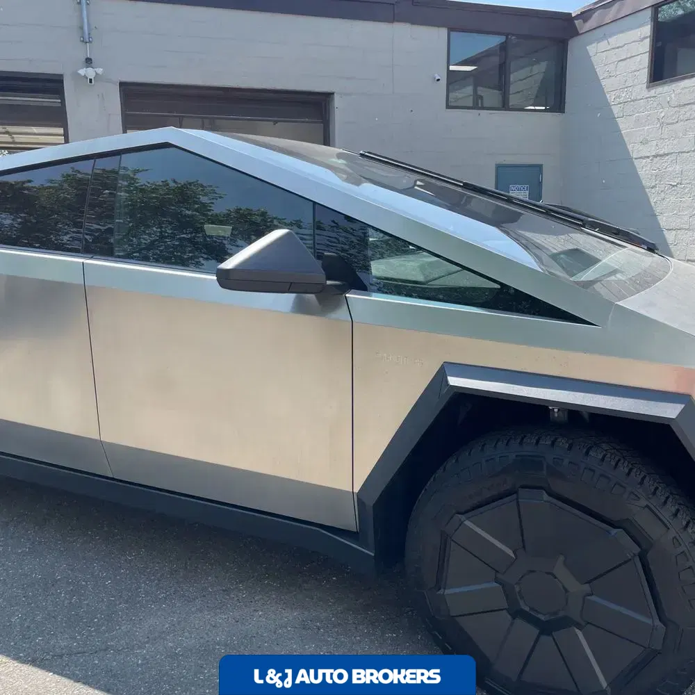 2024 Tesla Cybertruck CyberBeast