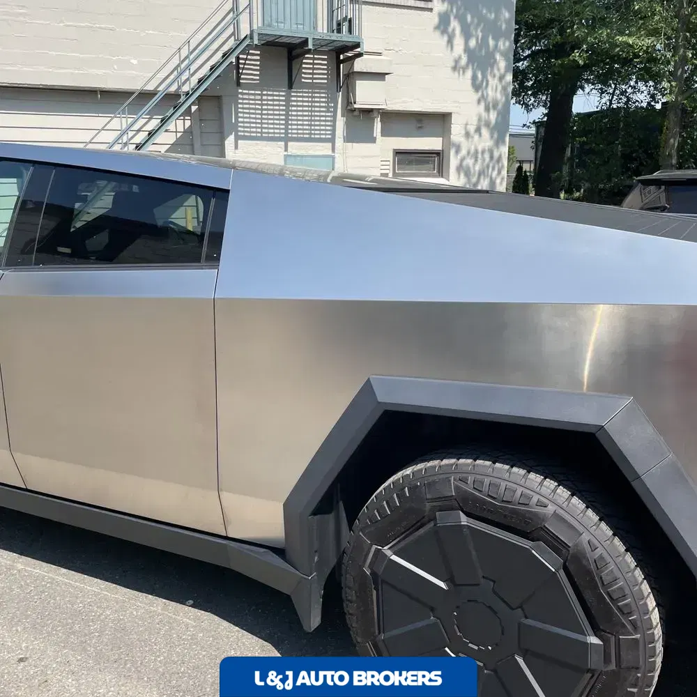 2024 Tesla Cybertruck CyberBeast