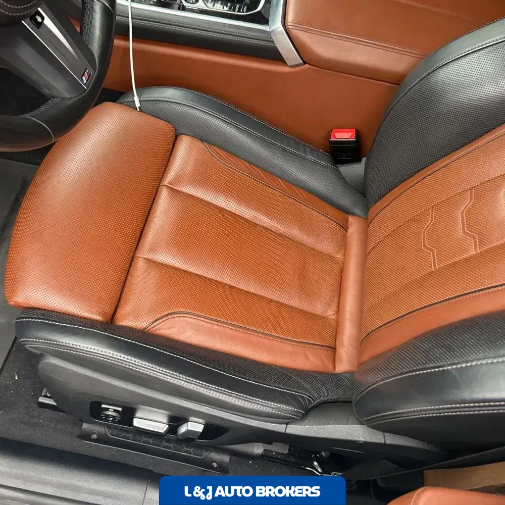 2023 BMW 8-Series 840xi Grn Coupe