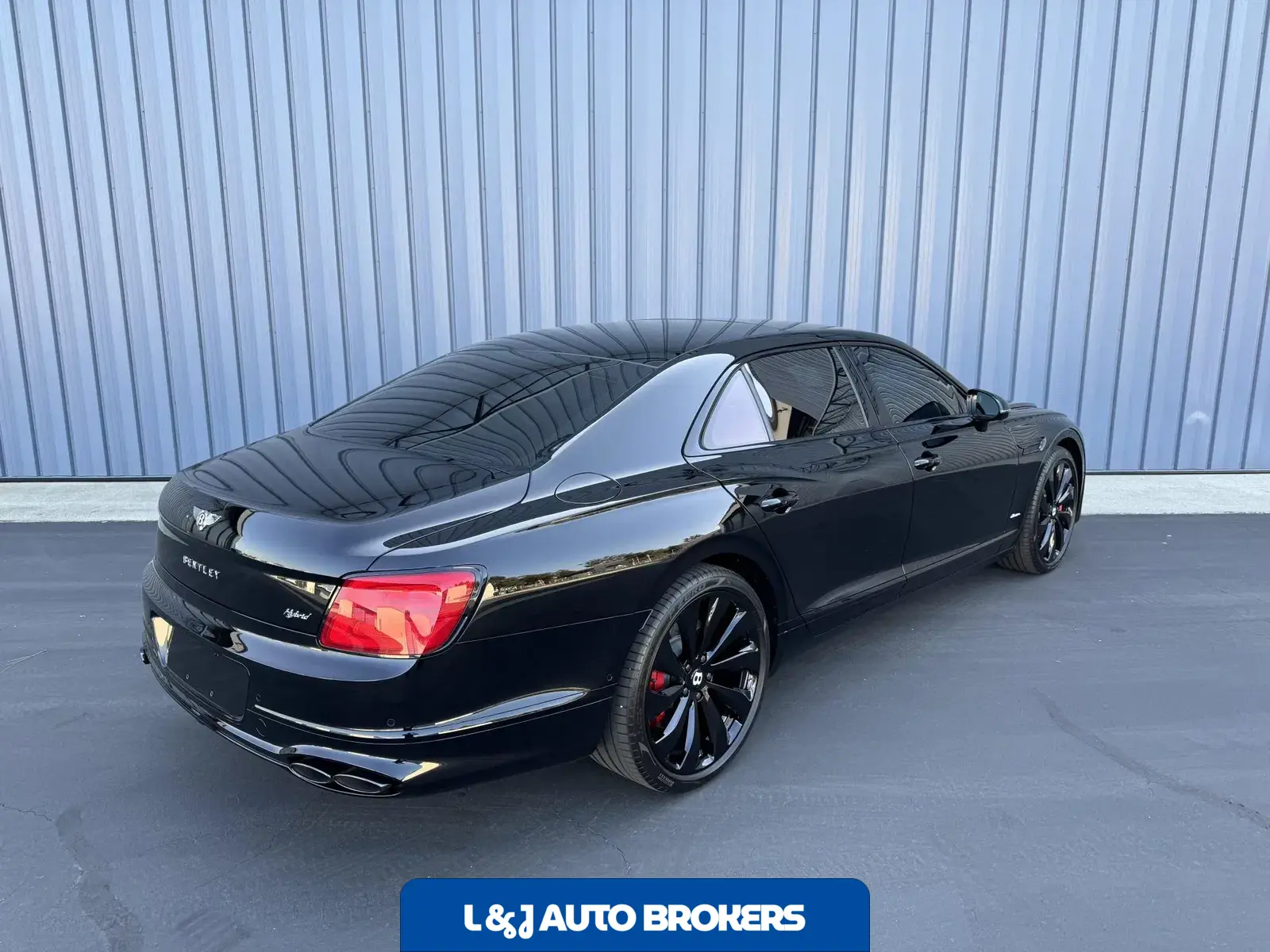 2023 Bentley Flying Spur Azure Hybrid