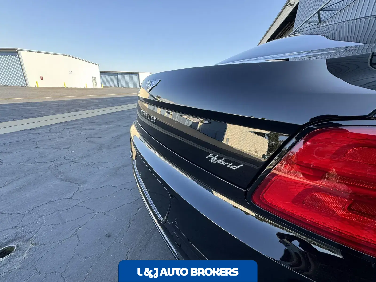 2023 Bentley Flying Spur Azure Hybrid