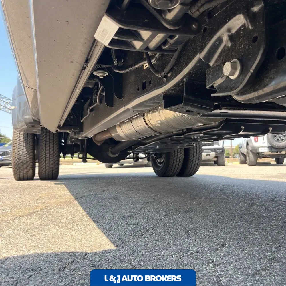 2025 Ford F-350 Super Duty Platinum