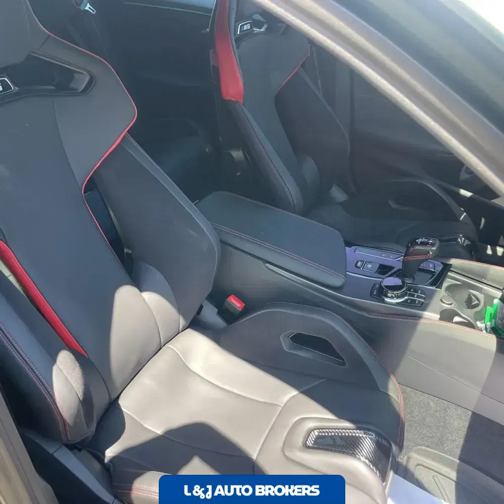 2022 BMW M5 CS