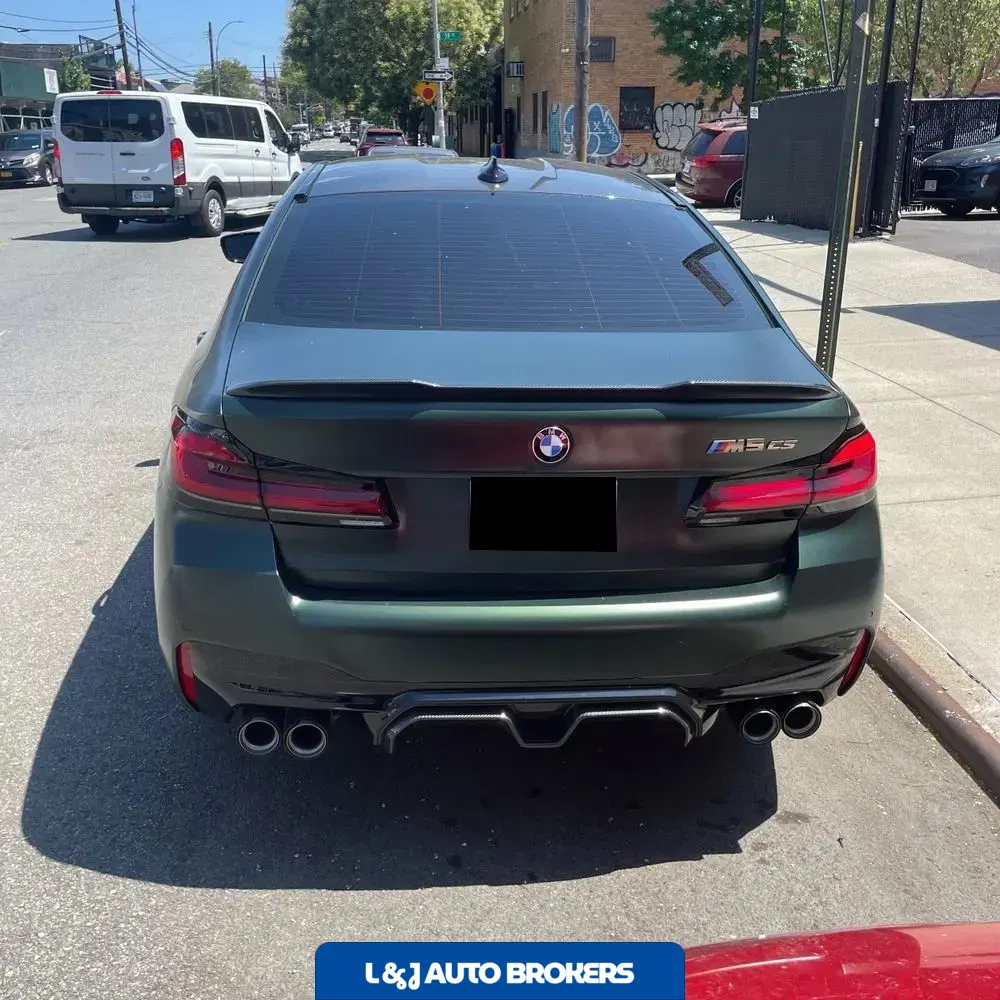 2022 BMW M5 CS