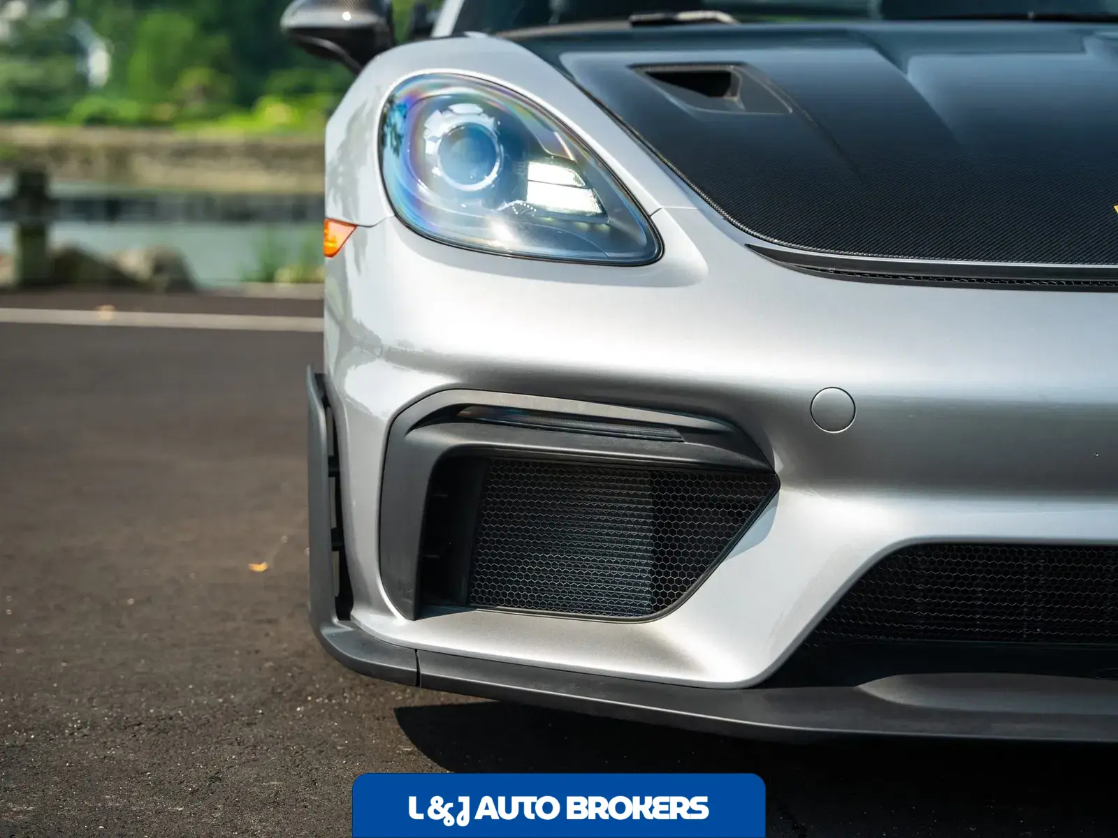 2023 Porsche 718 Cayman GT4 RS Weissach
