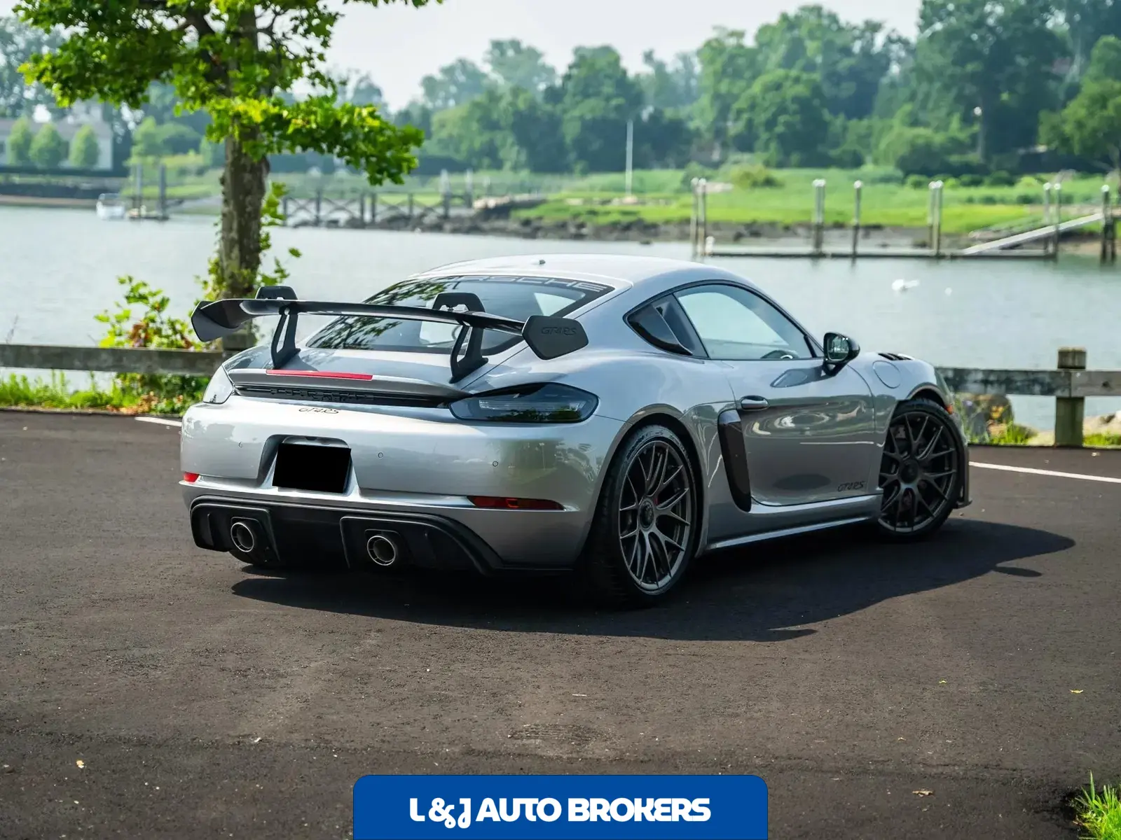 2023 Porsche 718 Cayman GT4 RS Weissach