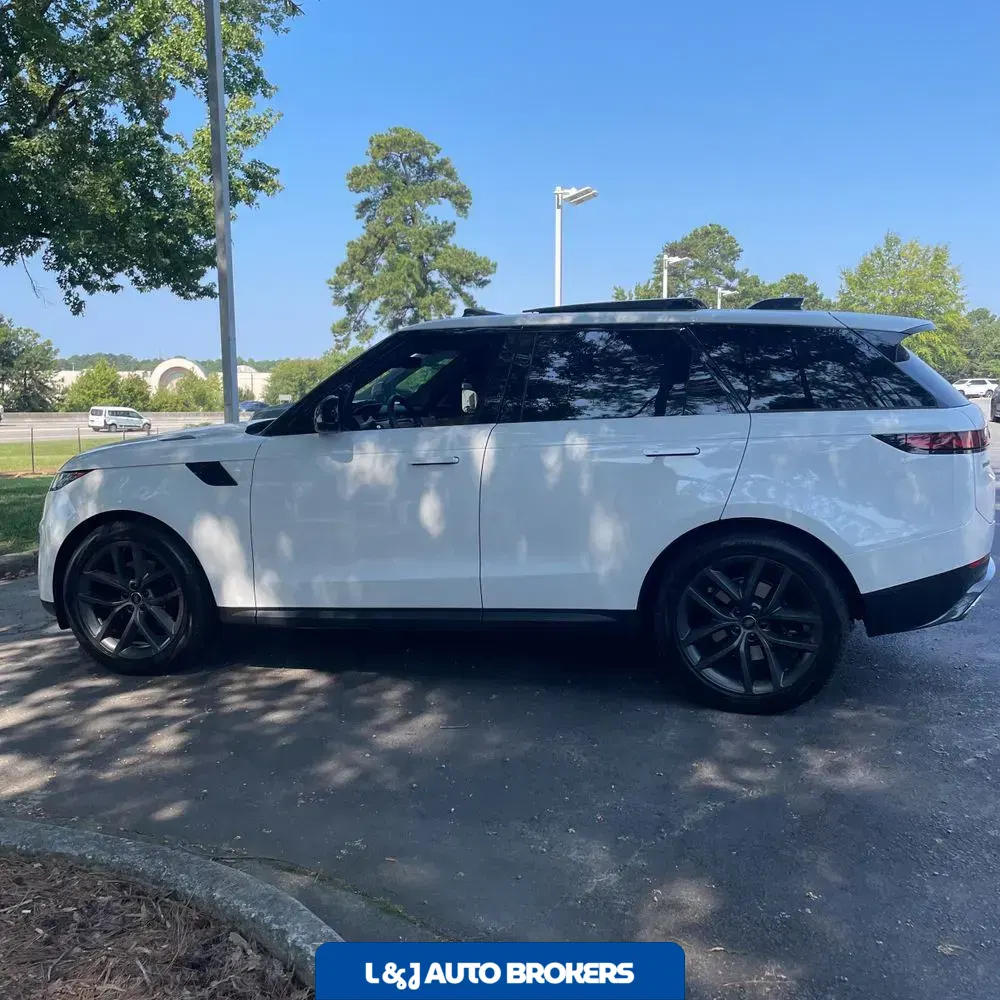 2024 Land Rover Range Rover Sport SE P360