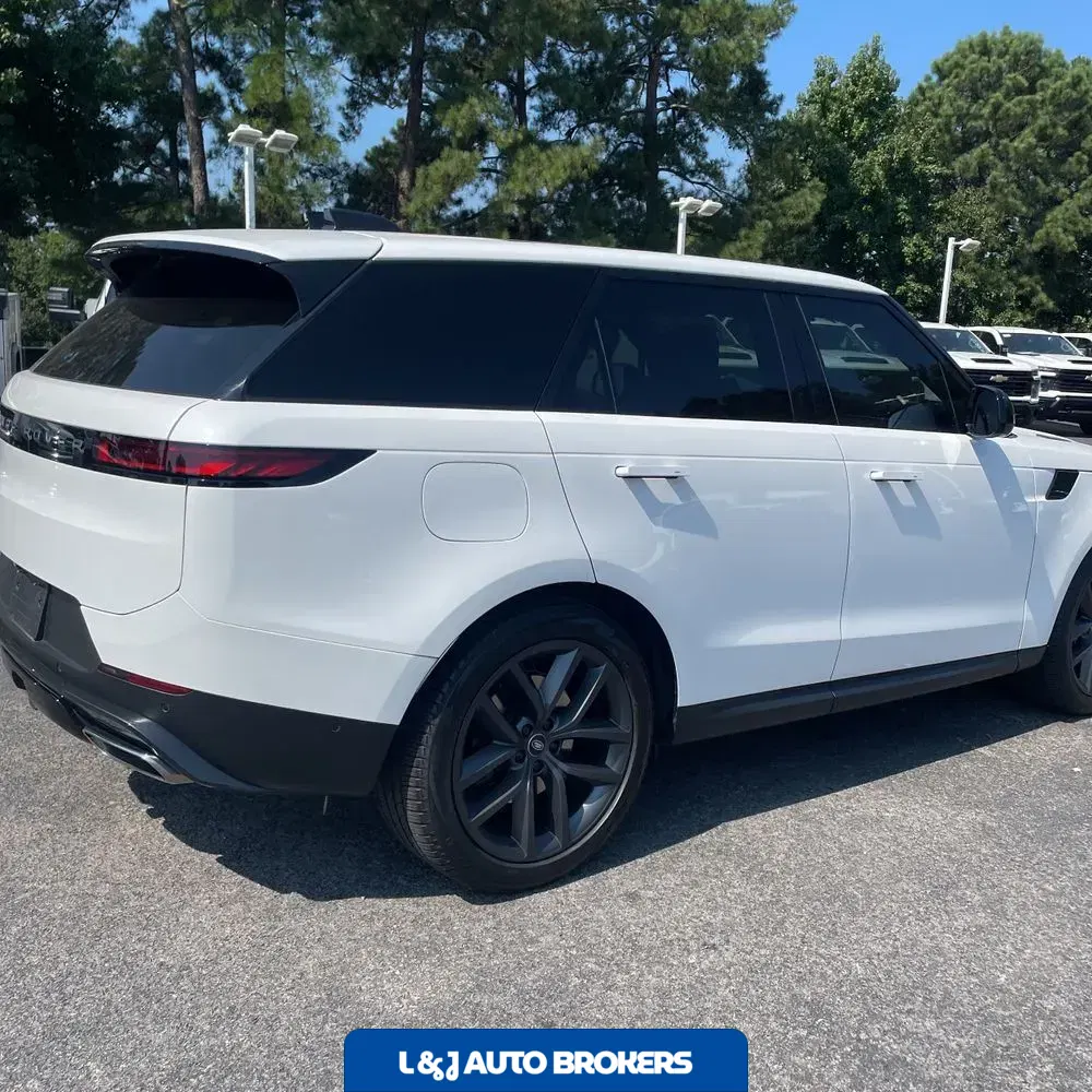 2024 Land Rover Range Rover Sport SE P360