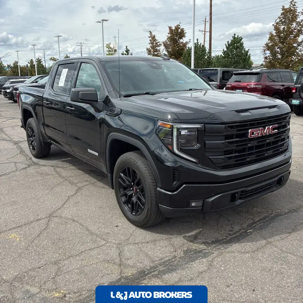 2024 GMC Sierra 1500 Elevation Standard