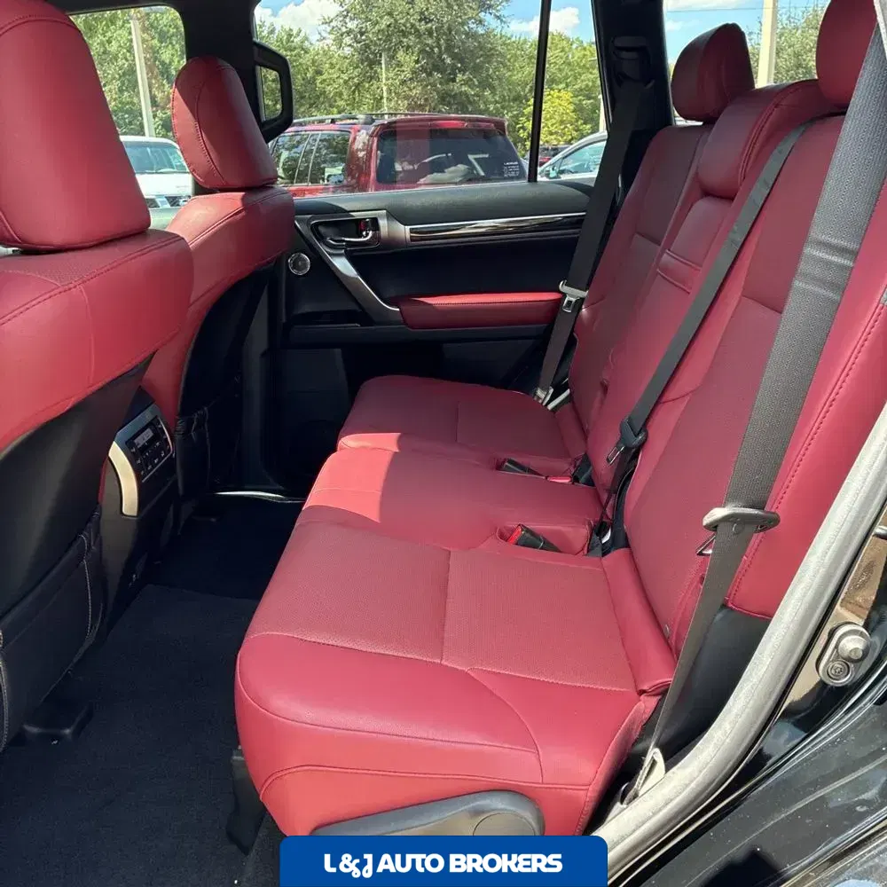 2023 Lexus GX 460 Base