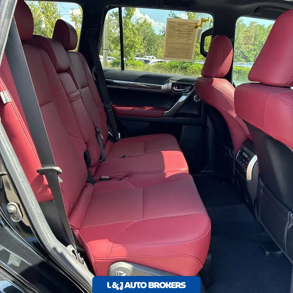 2023 Lexus GX 460 Base