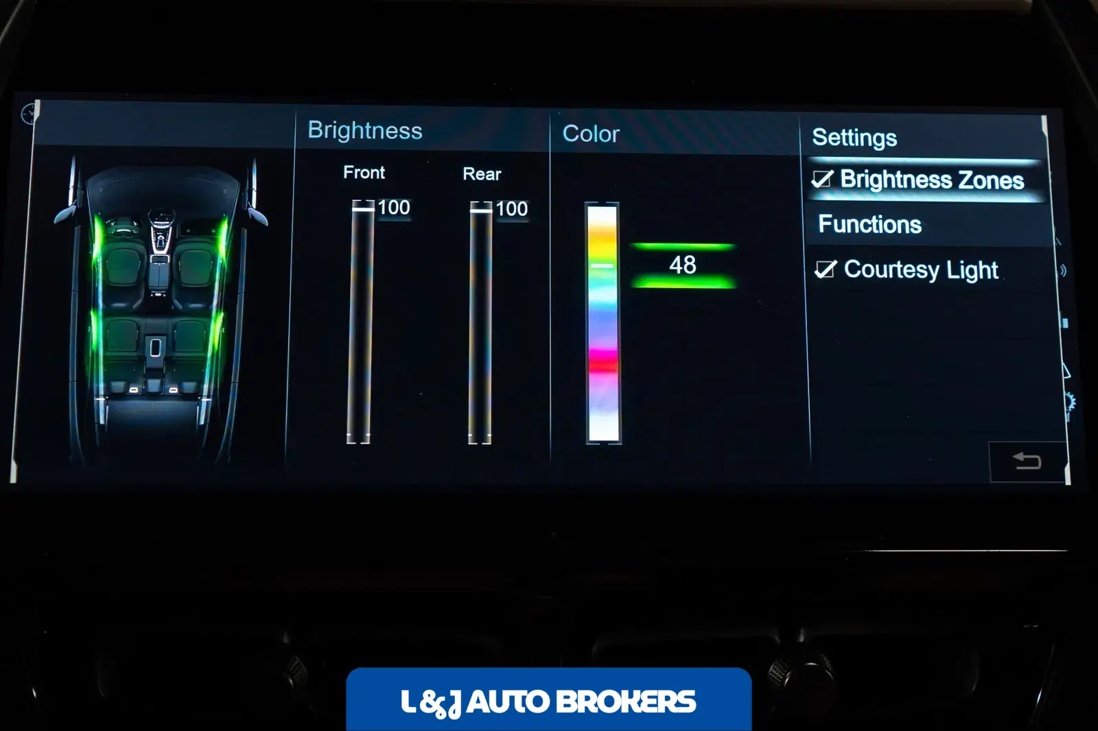 2023 Aston Martin DBX707