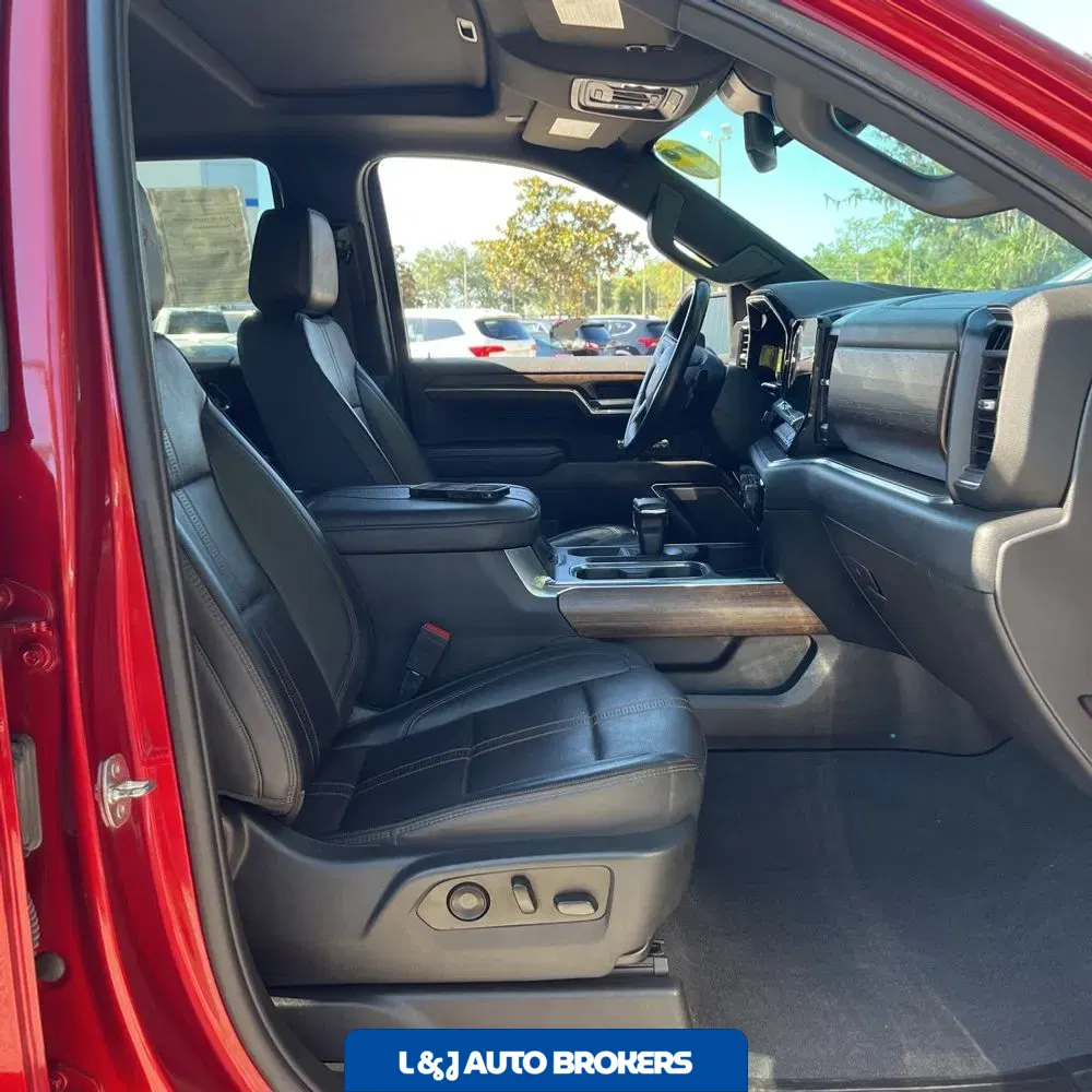 2023 Chevrolet Silverado 1500 High Country