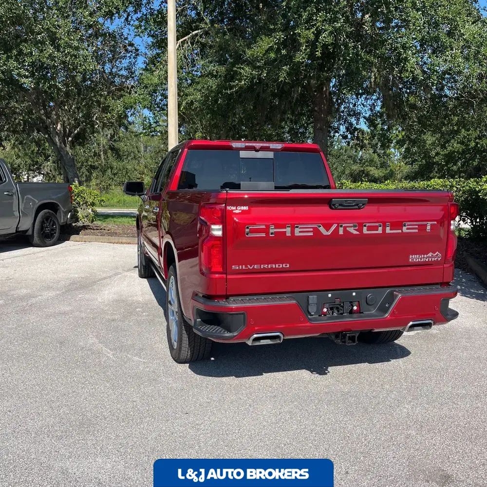 2023 Chevrolet Silverado 1500 High Country