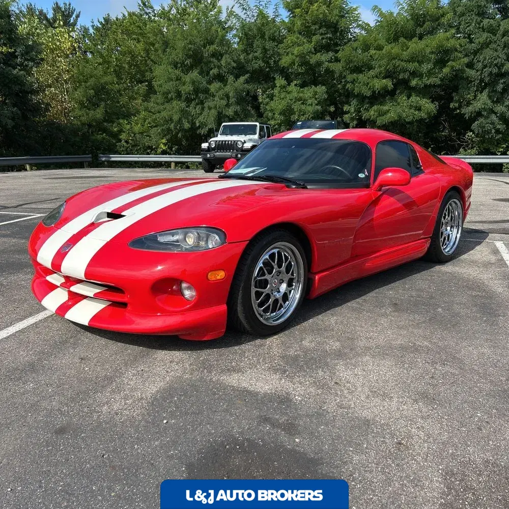2002 Dodge Viper GTS