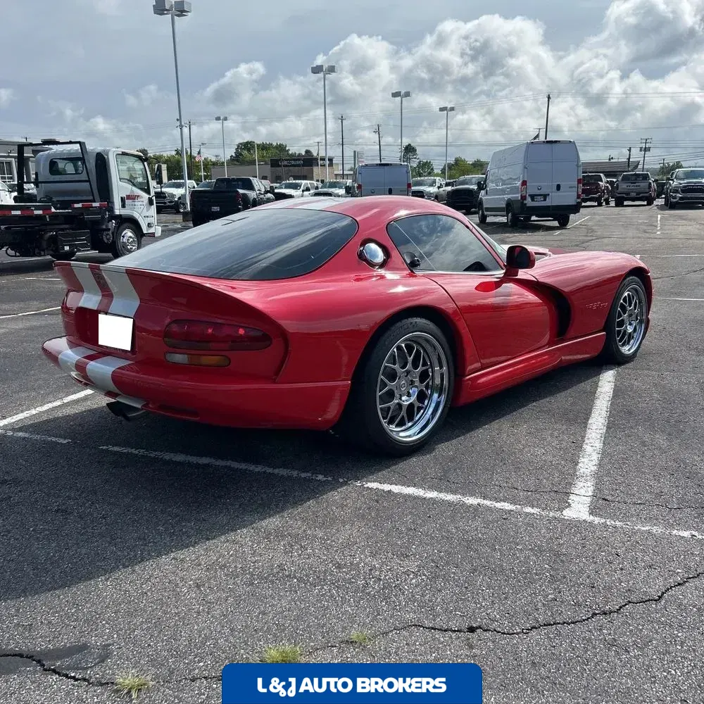 2002 Dodge Viper GTS